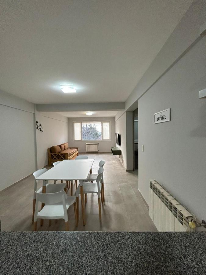 Departamento Amplio Y Comodo Cerca Del Centro Сан-Карлос-де-Барілоче Екстер'єр фото